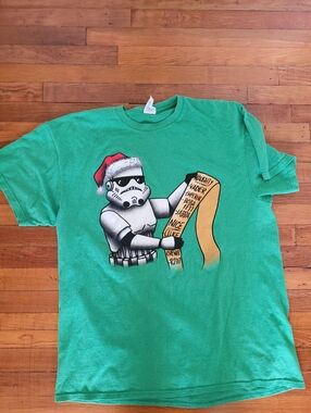 Star Wars Christmas Storm Trooper T-Shirt Mens Size L Green Naughty Nice List